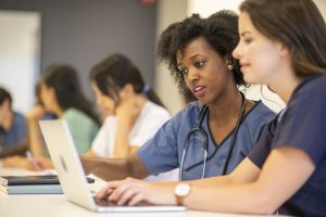 5 Tips to Navigate Being a Mom in Nursing School - Nurses in class