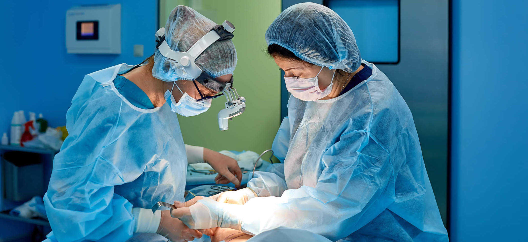 What does a scrub nurse do – and could you be one?